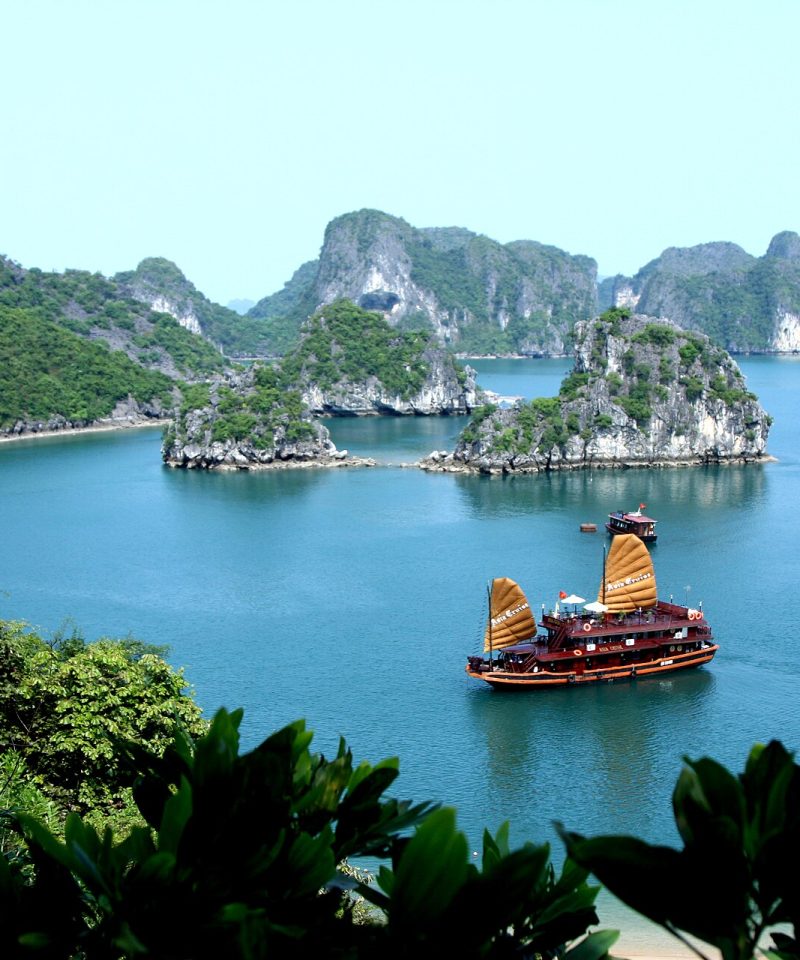 Asia Cruise Junk in Halong bay