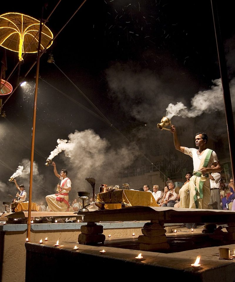 India - Varanasi puja ceremony - 1772