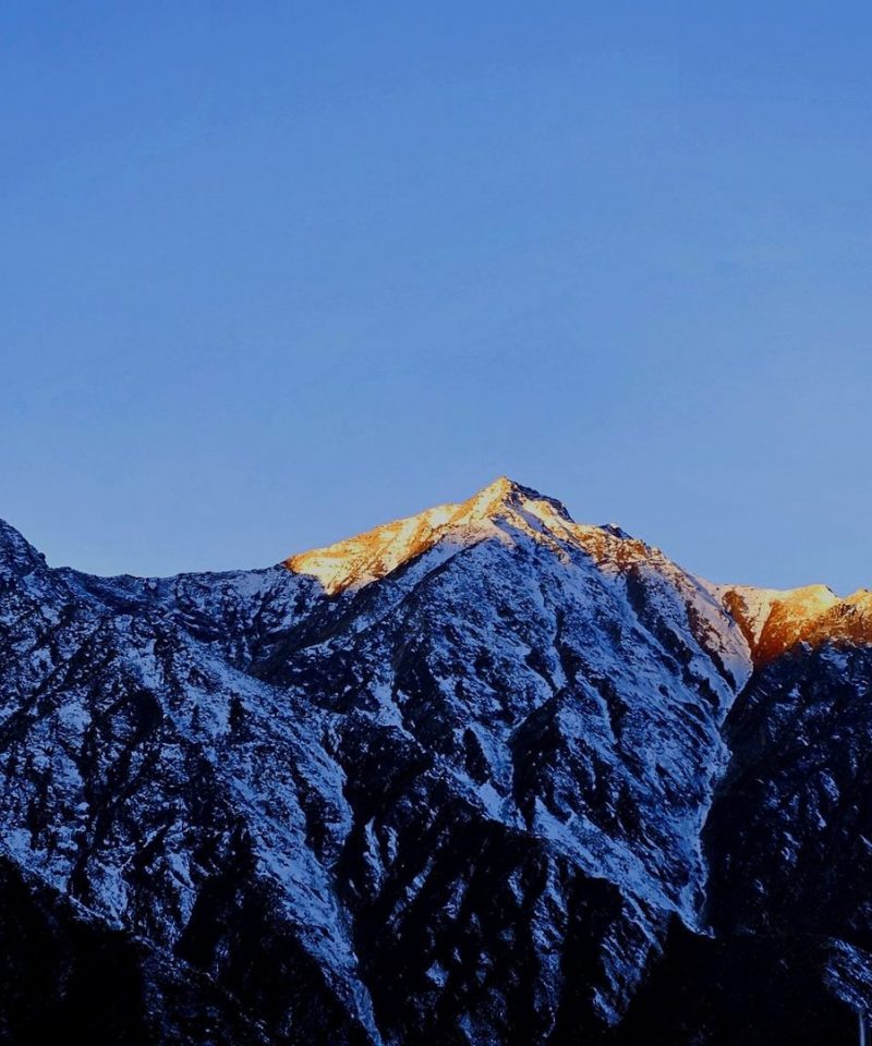 Sunlit snow peaks above Manali, Himachal Pradesh