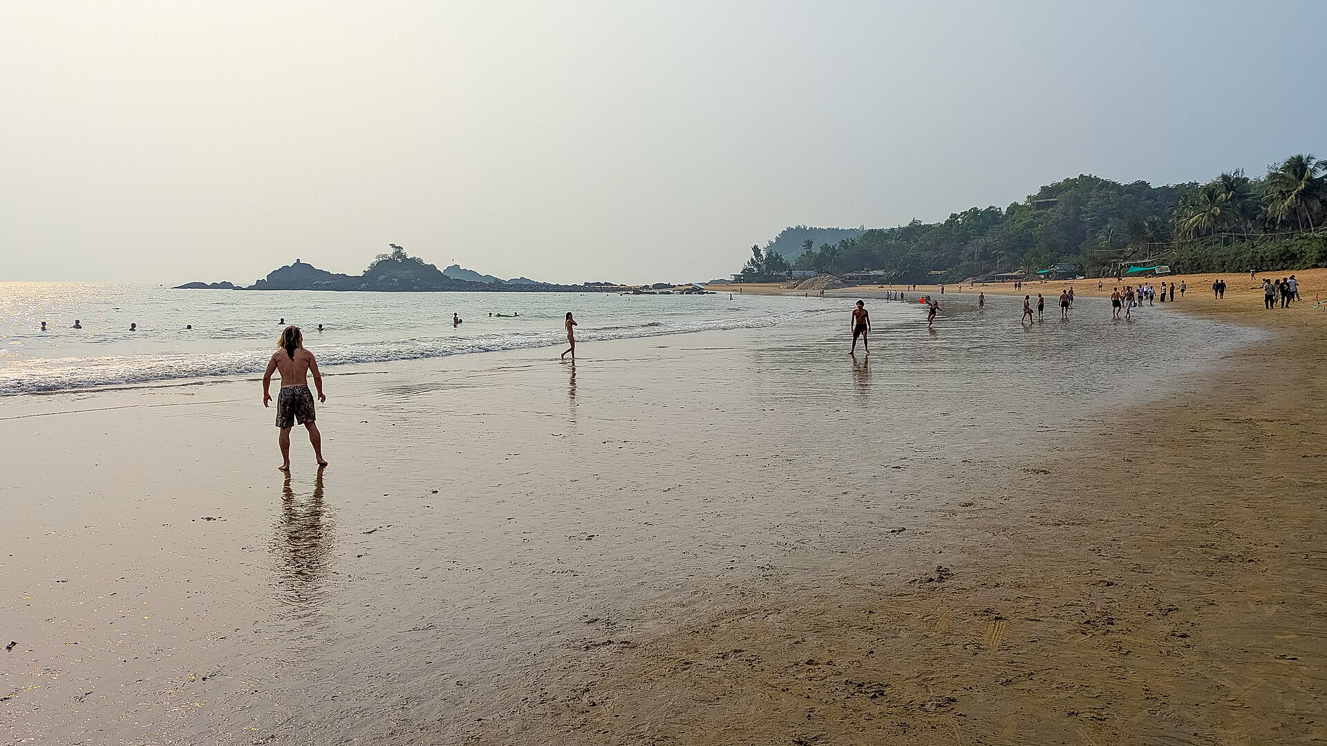 People and Beach Om Beach Gokarna, Karnataka 17