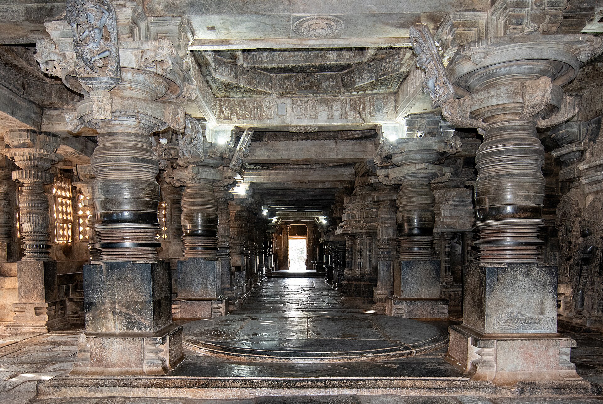 The mantapa of the Hoysaleswara Temple