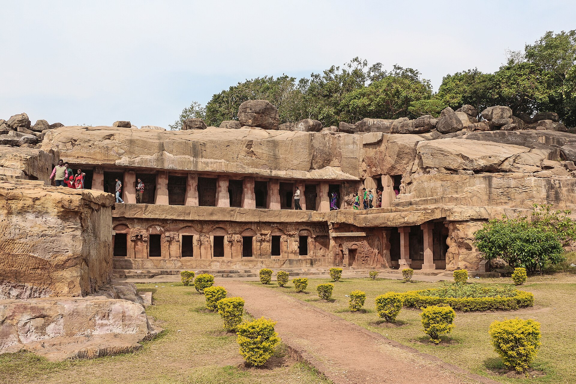 Udayagiri Caves - Rani Gumpha 01